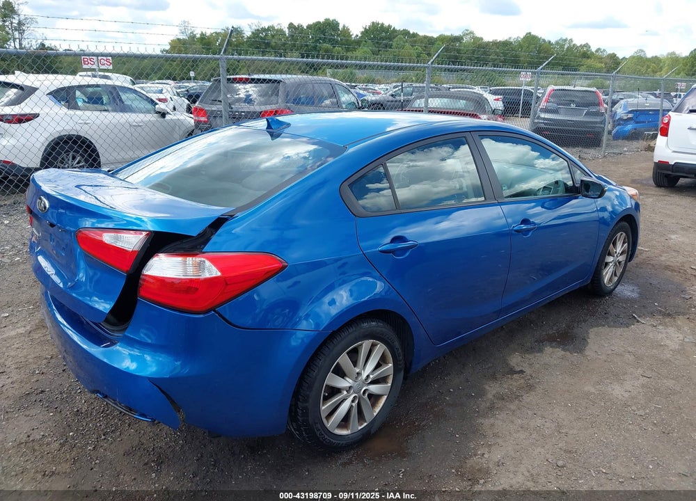 2015 KIA FORTE LX VIN: KNAFX4A62F5317884