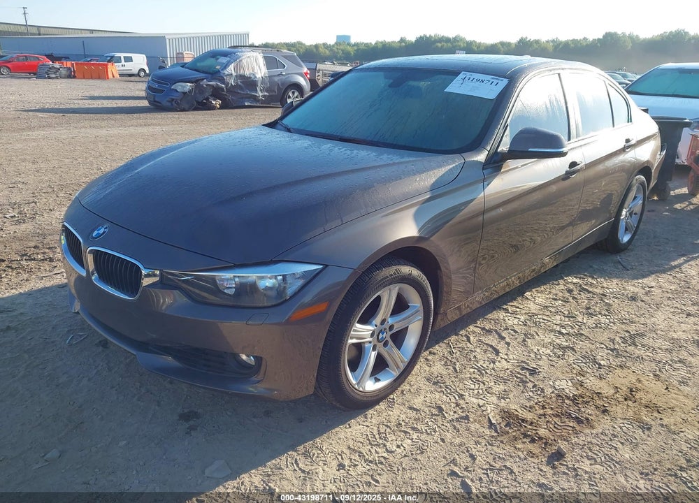2013 BMW 3 SERIES VIN: WBA3B5C53DF593946