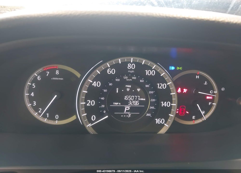 2014 HONDA ACCORD VIN: 1HGCR2F34EA268116