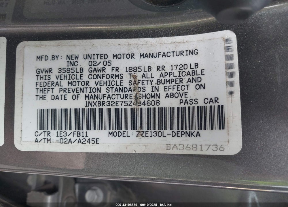 2005 TOYOTA COROLLA LE VIN: 1NXBR32E75Z484608