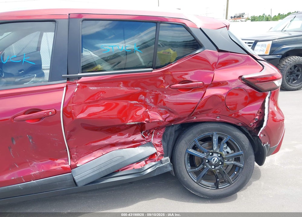 2022 NISSAN KICKS VIN: 3N1CP5CV1NL479720