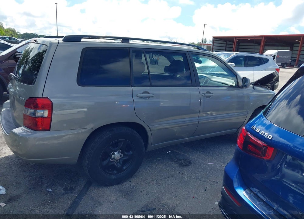 2004 TOYOTA HIGHLANDER VIN: JTEGD21AX40102672