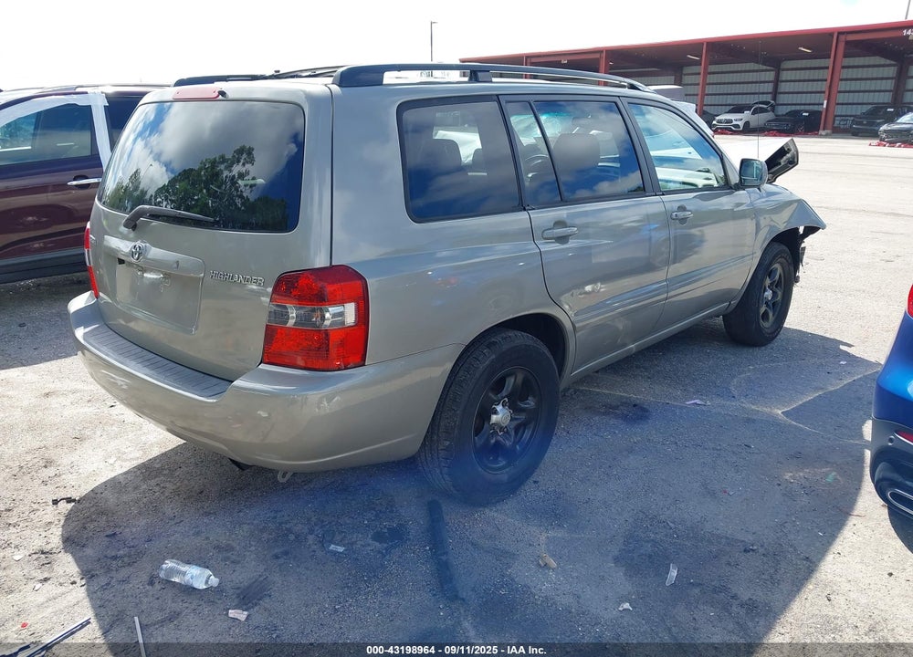 2004 TOYOTA HIGHLANDER VIN: JTEGD21AX40102672