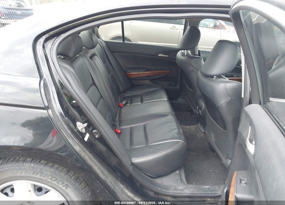 2012 HONDA ACCORD VIN: 1HGCP2F35CA013168