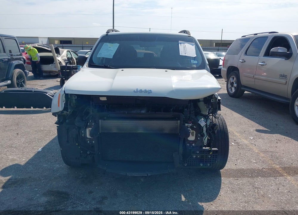 2016 JEEP RENEGADE VIN: ZACCJBAT0GPD65054