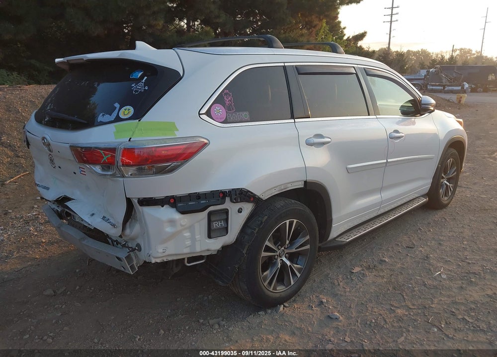 2016 TOYOTA HIGHLANDER VIN: 5TDJKRFH8GS500964