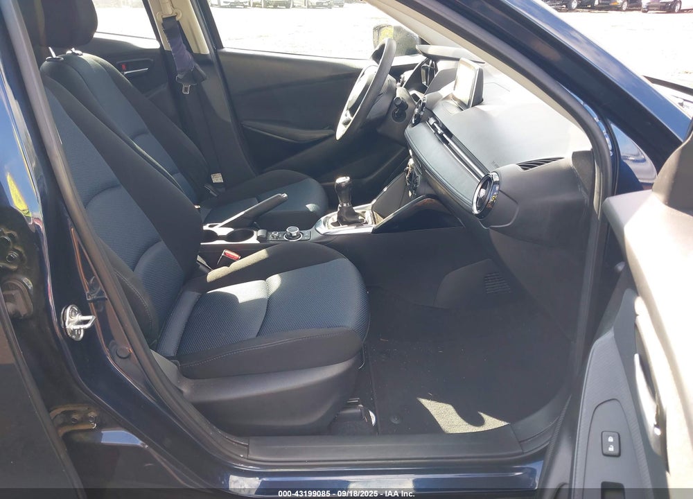 2016 SCION IA VIN: 3MYDLBZV2GY138482