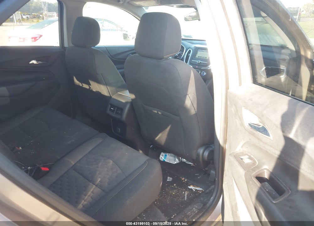 2018 CHEVROLET EQUINOX VIN: 2GNAXSEV9J6323236