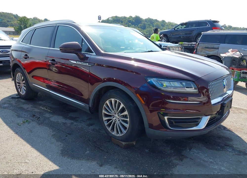 2019 LINCOLN NAUTILUS STANDARD VIN: 2LMPJ8J91KBL52139