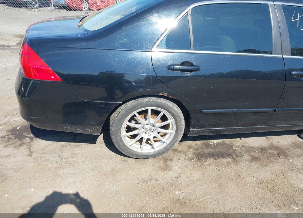 2006 HONDA ACCORD 3.0 EX VIN: 1HGCM66806A049429