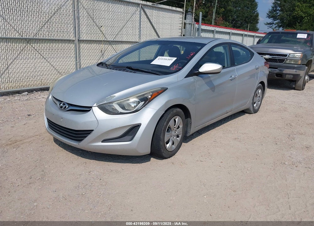 2016 HYUNDAI ELANTRA SE VIN: 5NPDH4AE5GH730740
