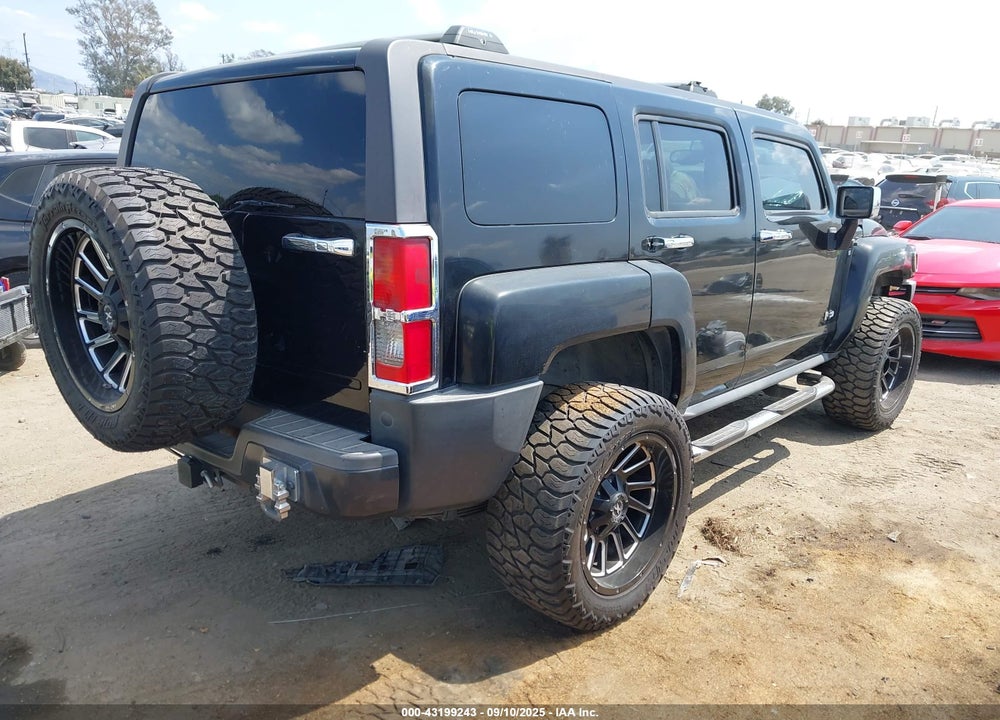 2007 HUMMER H3 SUV VIN: 5GTDN13E878147400