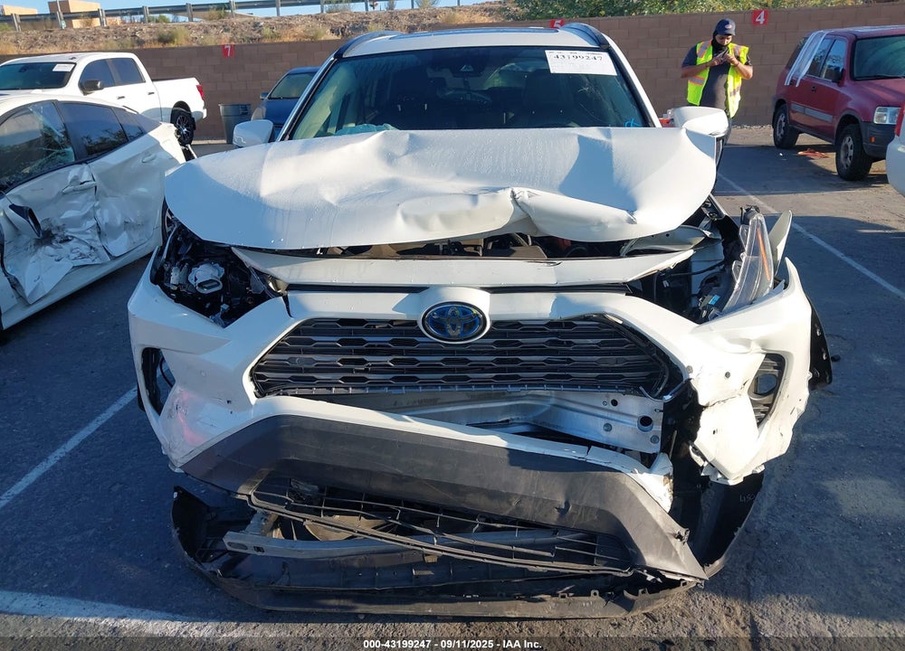 2021 TOYOTA RAV4 HYBRID VIN: 4T3D6RFV0MU044136
