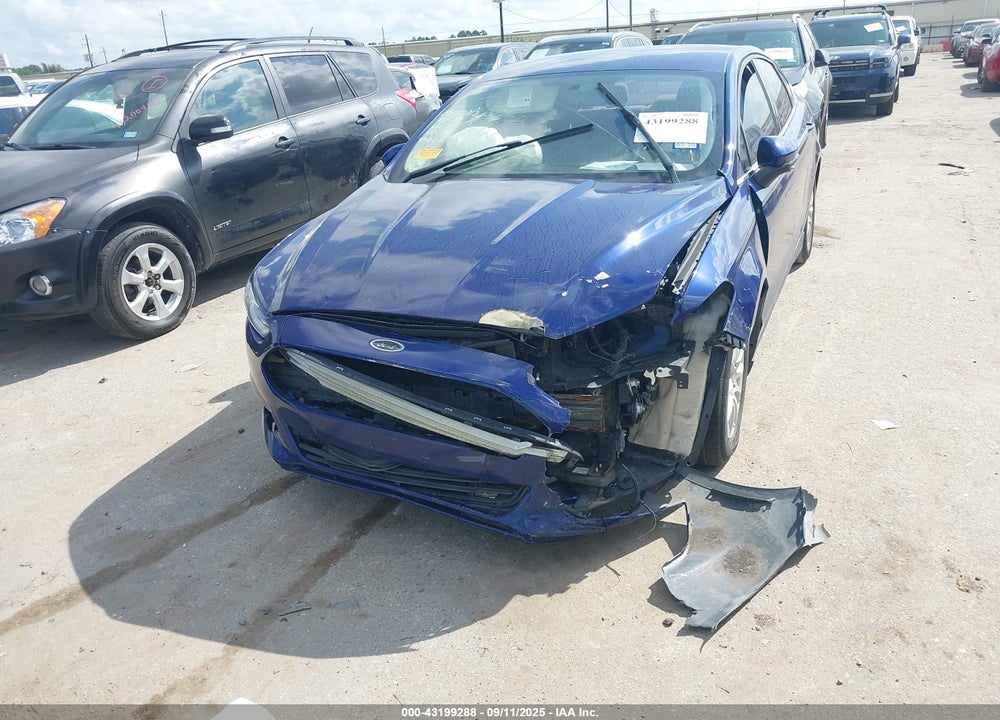 2016 FORD FUSION VIN: 3FA6P0G76GR143107