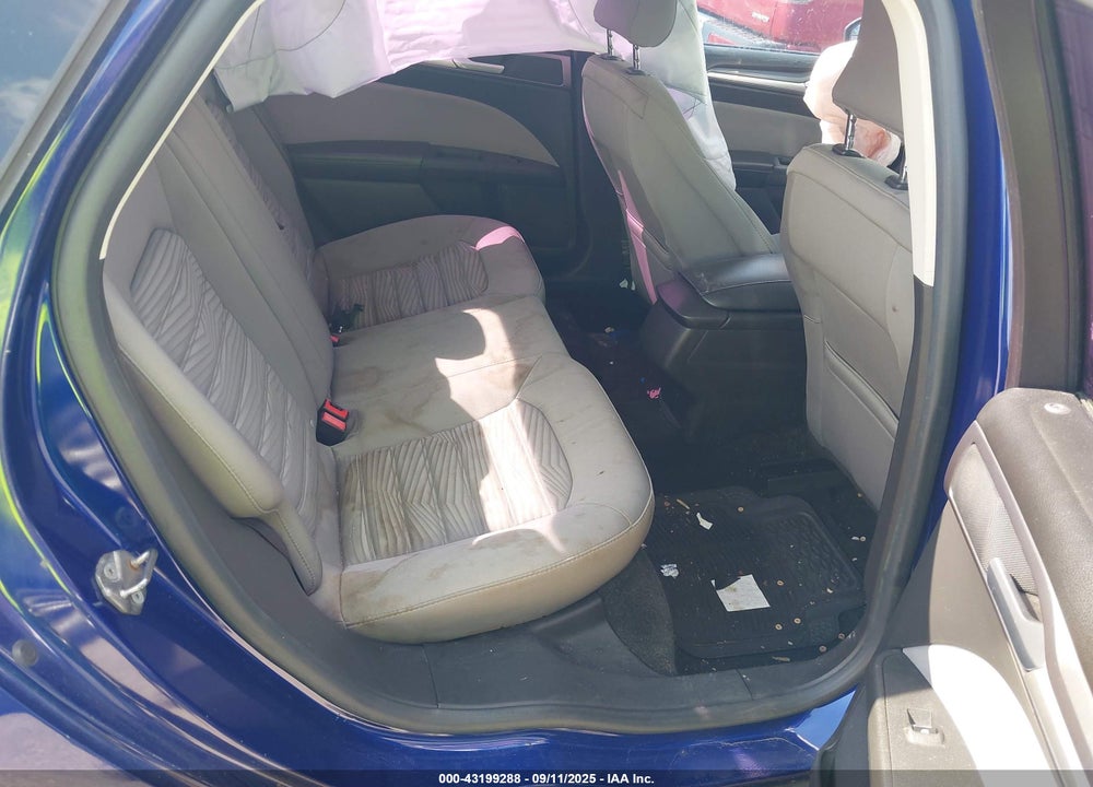 2016 FORD FUSION VIN: 3FA6P0G76GR143107