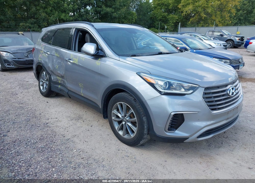 2017 HYUNDAI SANTA FE SE VIN: KM8SMDHF1HU203962