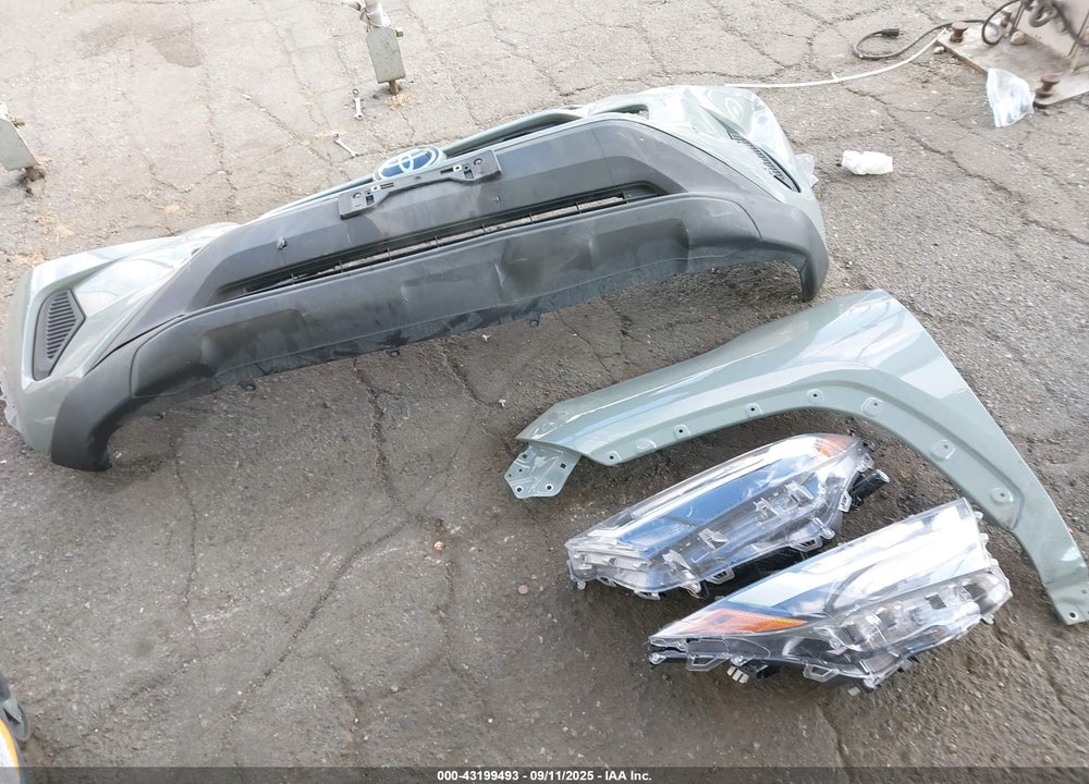 2022 TOYOTA RAV4 VIN: 2T3W1RFV4NW196980
