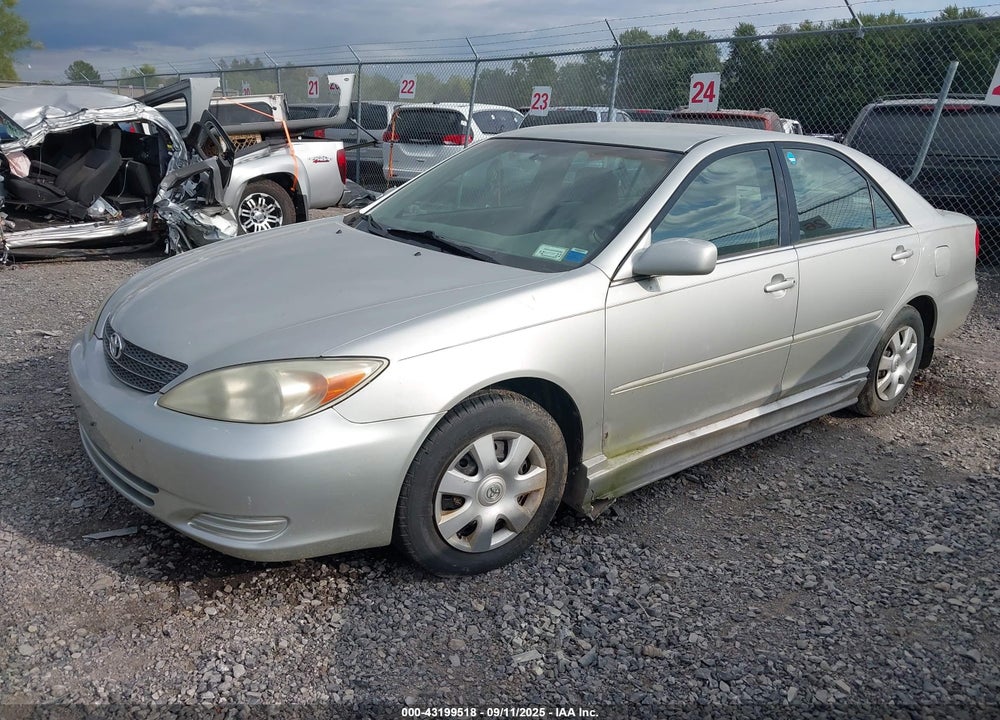 2003 TOYOTA CAMRY LE VIN: 4T1BE32K33U739558