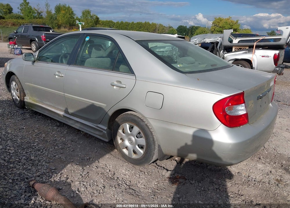 2003 TOYOTA CAMRY LE VIN: 4T1BE32K33U739558