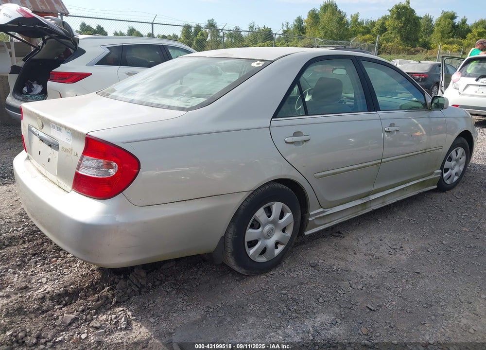 2003 TOYOTA CAMRY LE VIN: 4T1BE32K33U739558