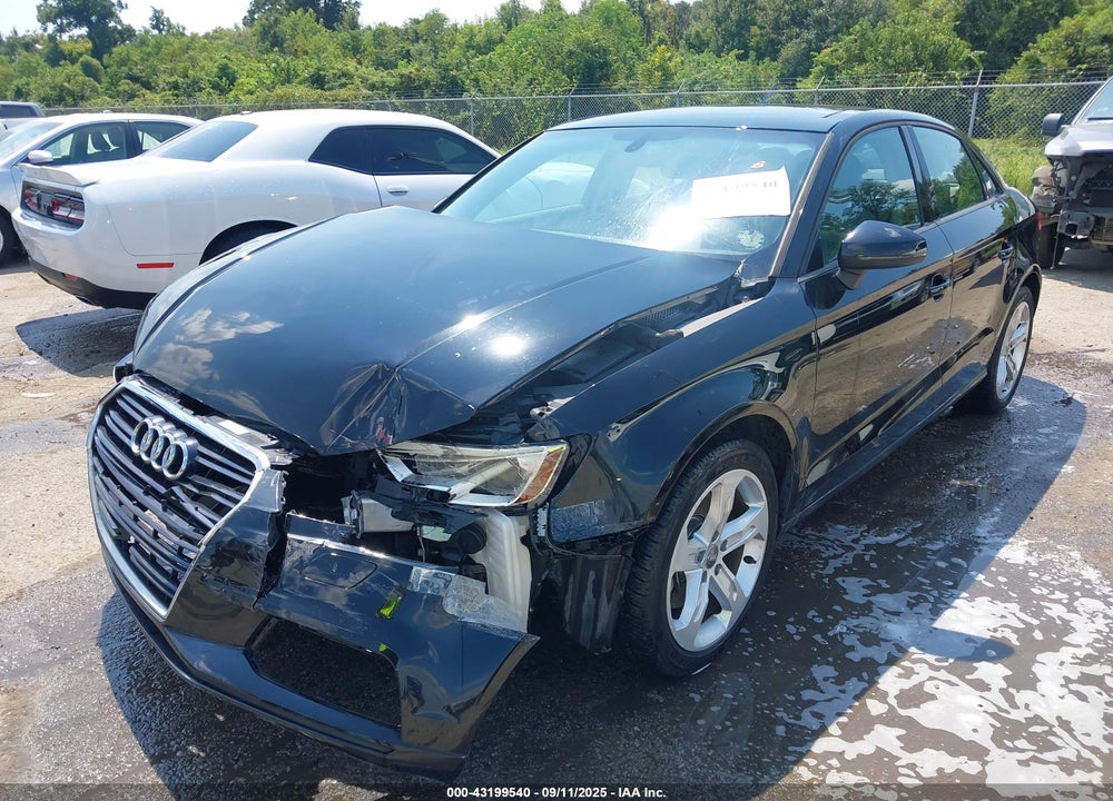 2017 AUDI A3 VIN: WAUAUGFF4H1041652
