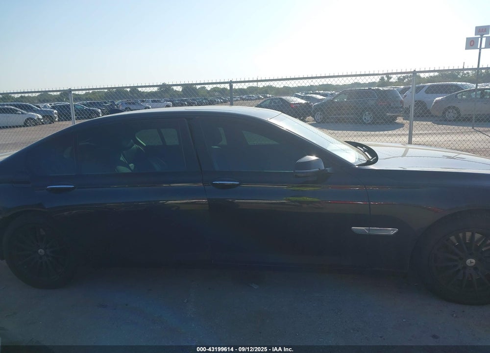 2015 BMW 7 SERIES VIN: WBAYF8C54FD655428