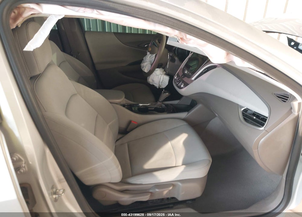 2019 CHEVROLET MALIBU VIN: 1G1ZC5ST3KF134352