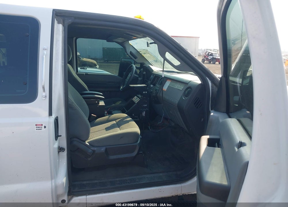 2015 FORD F-250 VIN: 1FT7X2B61FEC58692
