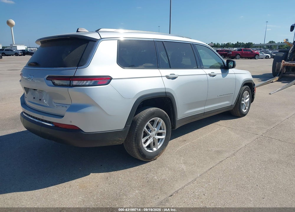 2023 JEEP GRAND CHEROKEE L LAREDO 4X4 VIN: 1C4RJKAG4P8894950