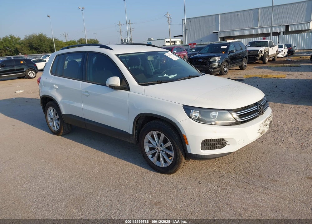 2018 VOLKSWAGEN TIGUAN LIMITED 2.0T VIN: WVGBV7AX9JK003009