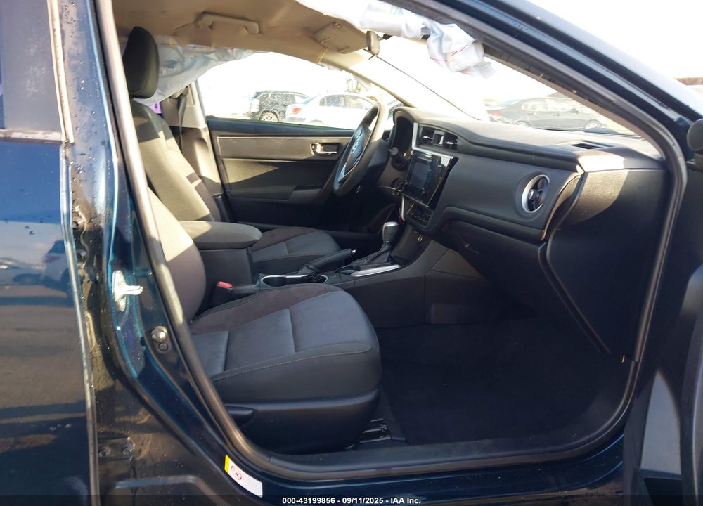 2017 TOYOTA COROLLA LE VIN: 5YFBURHE5HP667035