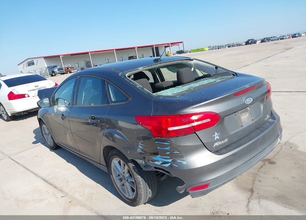 2015 FORD FOCUS VIN: 1FADP3F23FL261126