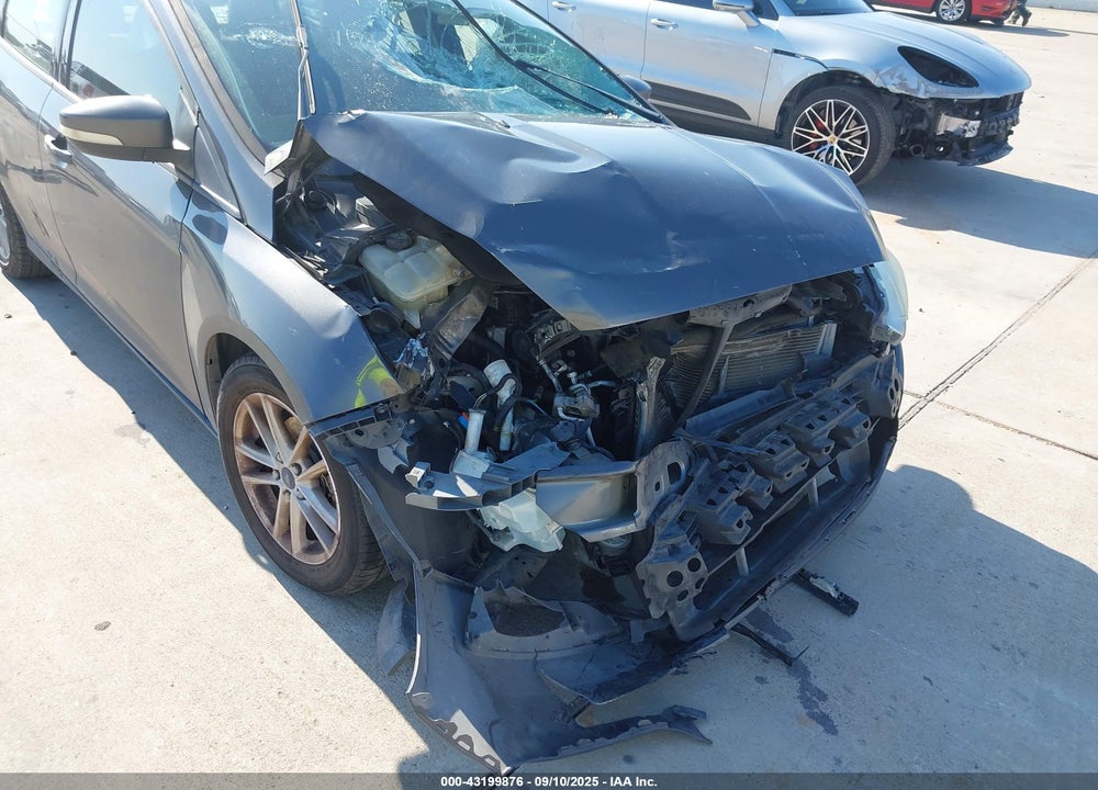 2015 FORD FOCUS VIN: 1FADP3F23FL261126