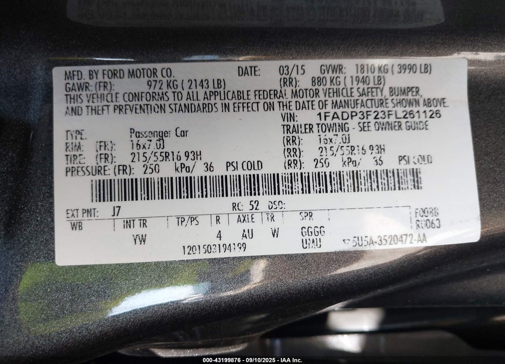 2015 FORD FOCUS VIN: 1FADP3F23FL261126