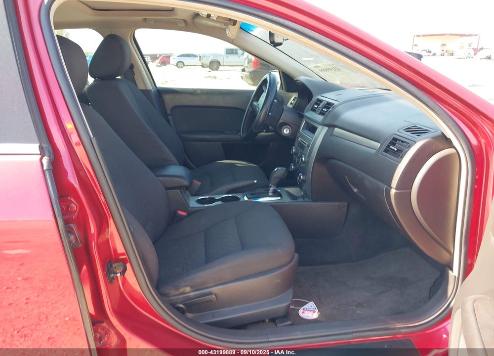 2011 FORD FUSION VIN: 3FAHP0HA6BR154667