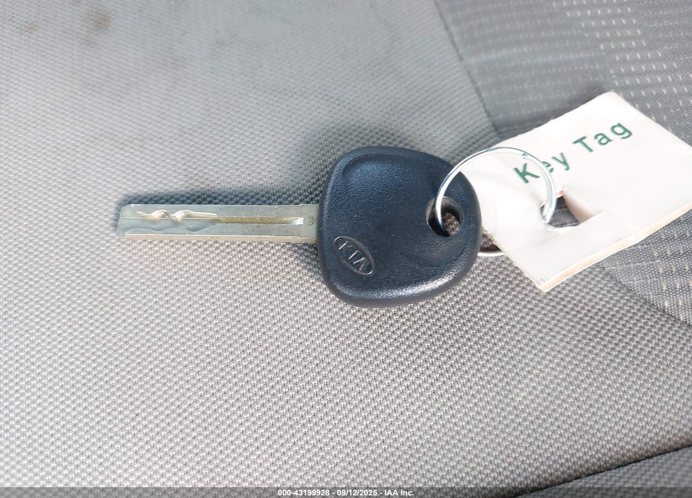 2014 KIA RIO VIN: KNADM4A35E6389077