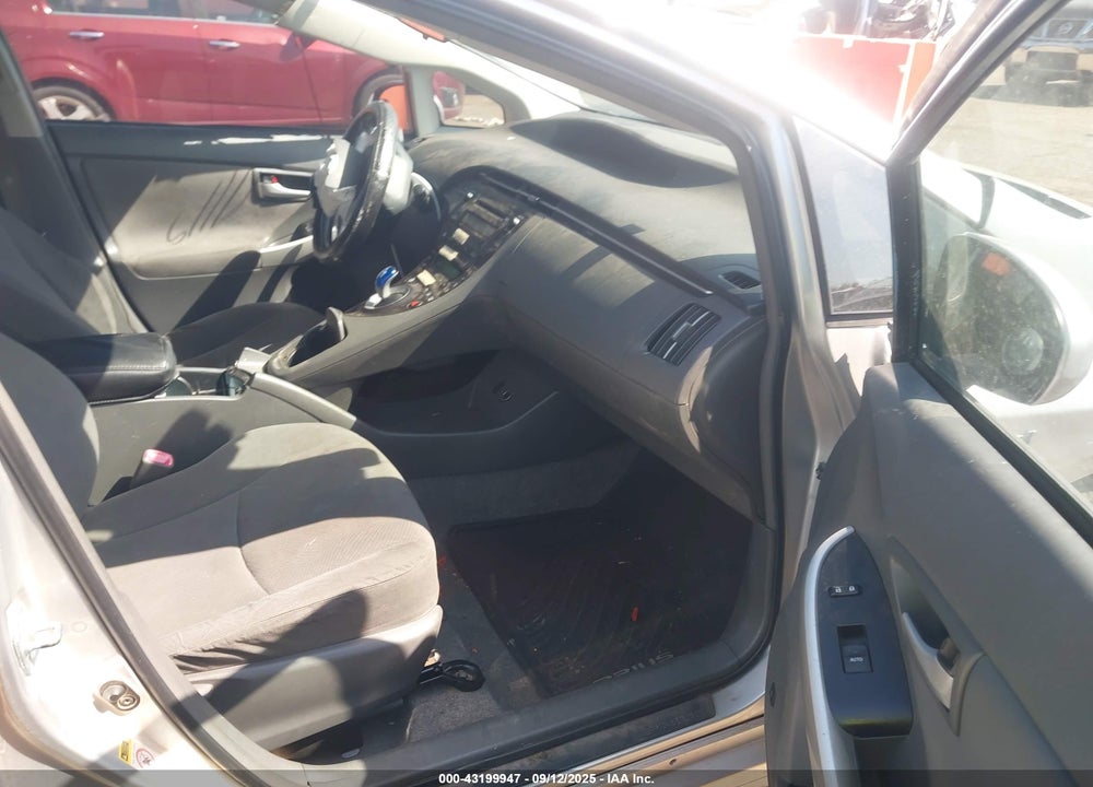2011 TOYOTA PRIUS VIN: JTDKN3DUXB0277119