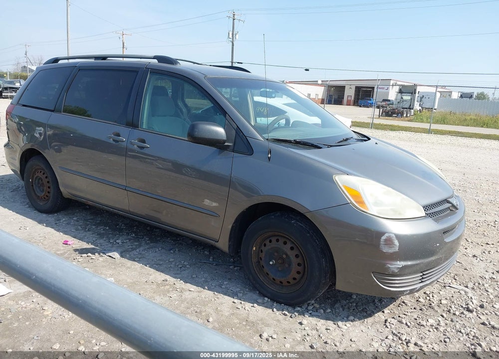 2005 TOYOTA SIENNA LE VIN: 5TDZA23C15S352076