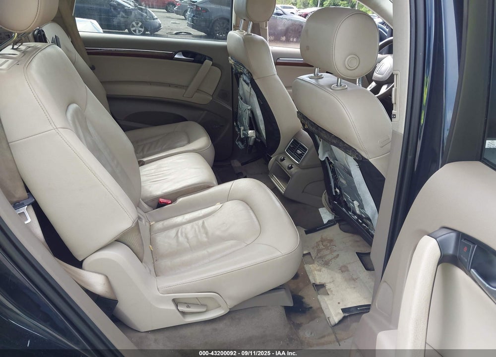 2009 AUDI Q7 3.6 5 PASSENGER/3.6 PREMIUM VIN: WA1AY74L49D018575