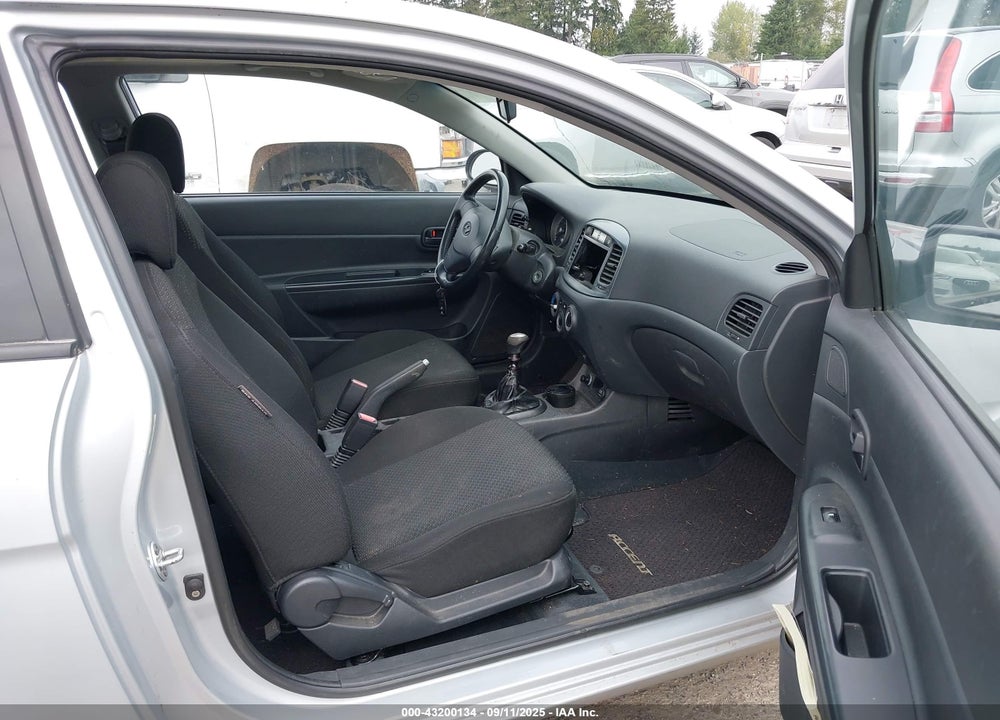 2008 HYUNDAI ACCENT SE VIN: KMHCN36C88U063056