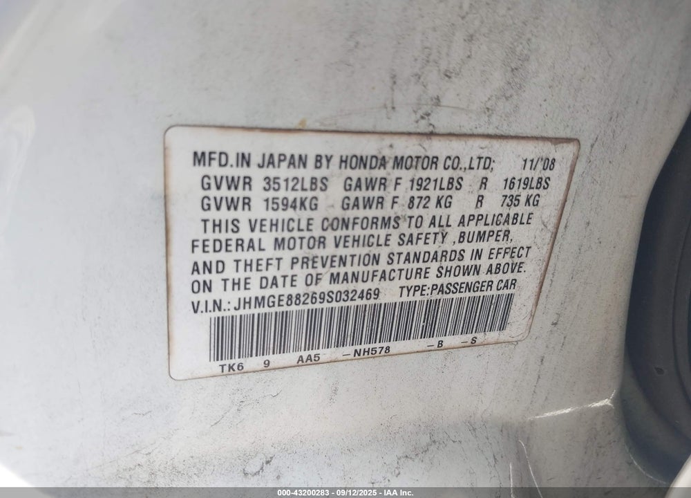 2009 HONDA FIT VIN: JHMGE88269S032469