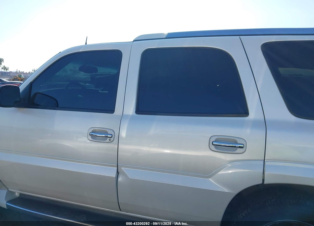 2003 CADILLAC ESCALADE STANDARD VIN: 1GYEK63N73R184468
