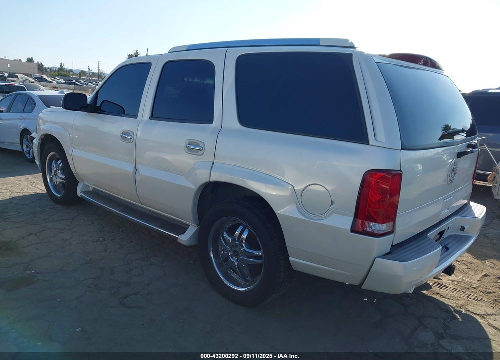 2003 CADILLAC ESCALADE STANDARD VIN: 1GYEK63N73R184468