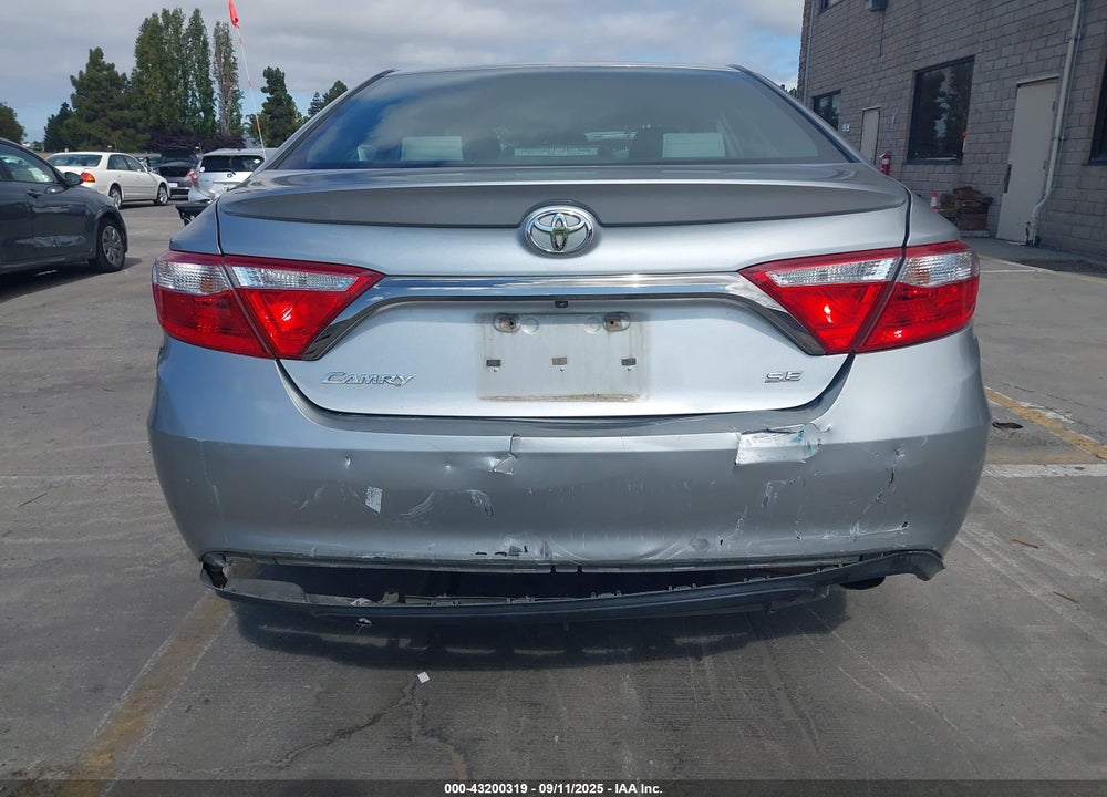 2015 TOYOTA CAMRY SE VIN: 4T1BF1FK1FU022222