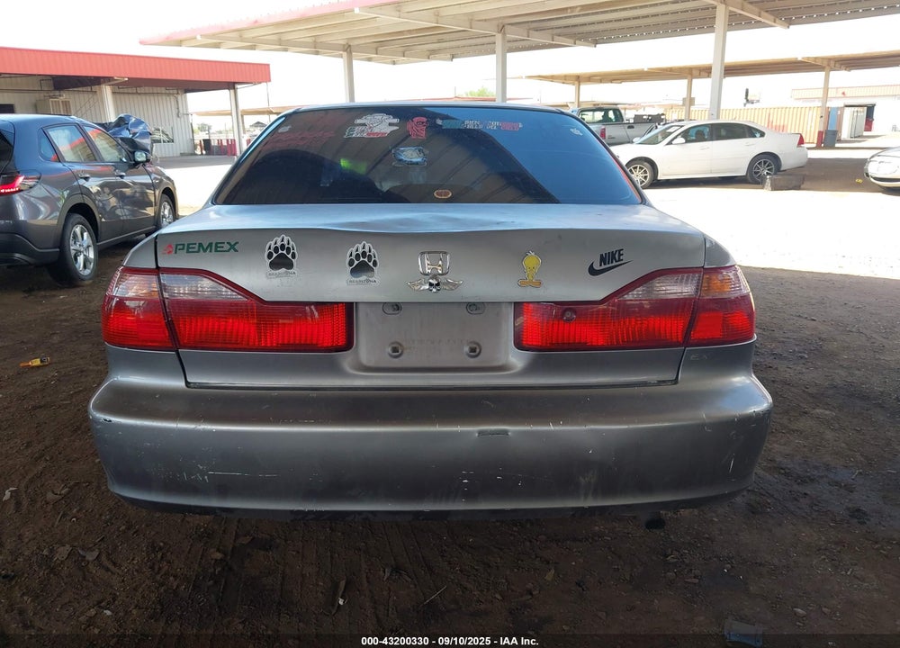 2000 HONDA ACCORD 2.3 EX VIN: JHMCG5552YC032208