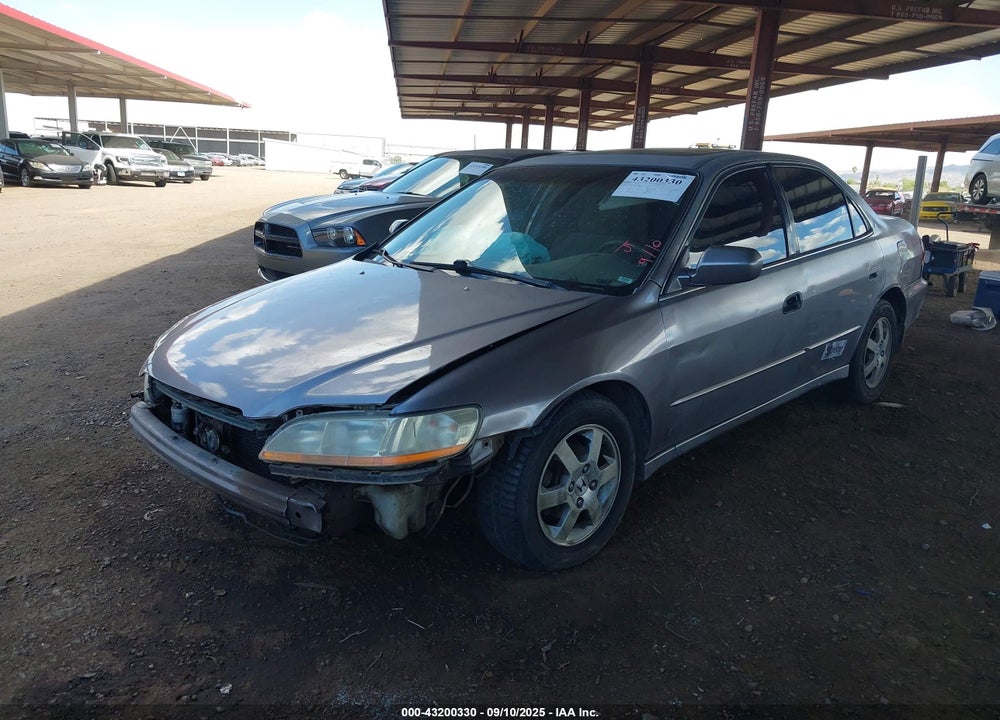 2000 HONDA ACCORD 2.3 EX VIN: JHMCG5552YC032208