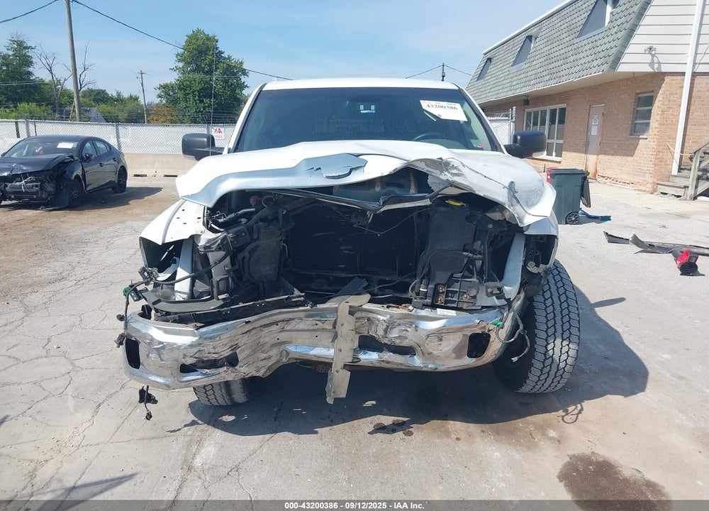 2014 RAM 1500 VIN: 1C6RR7LT8ES201384