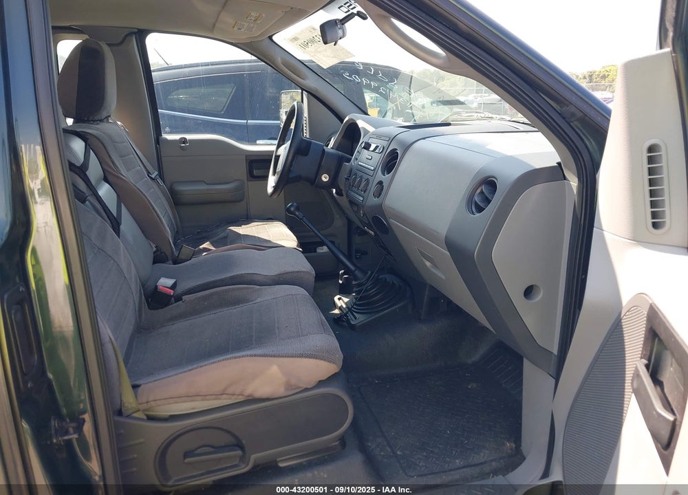 2005 FORD F-150 STX/XL/XLT VIN: 1FTRF12255NB43711