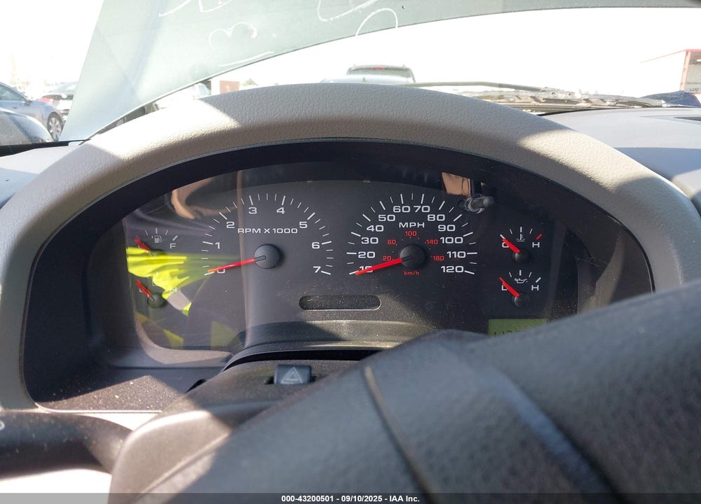 2005 FORD F-150 STX/XL/XLT VIN: 1FTRF12255NB43711