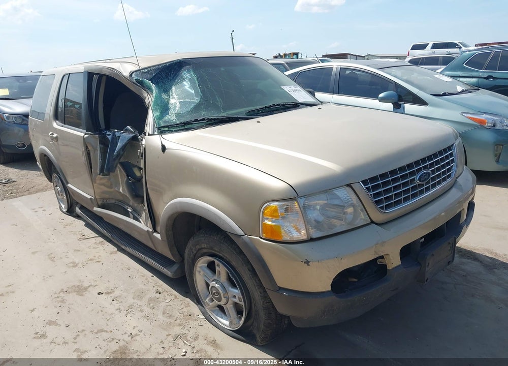 2002 FORD EXPLORER XLT VIN: 1FMDU73E02UA07673